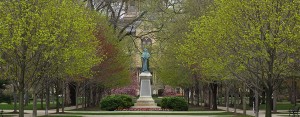 University of Notre_Dame_Main_Building slider